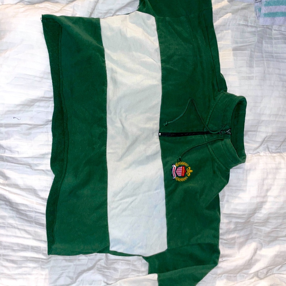 Green and white L.A. hearts cropped quarter zip